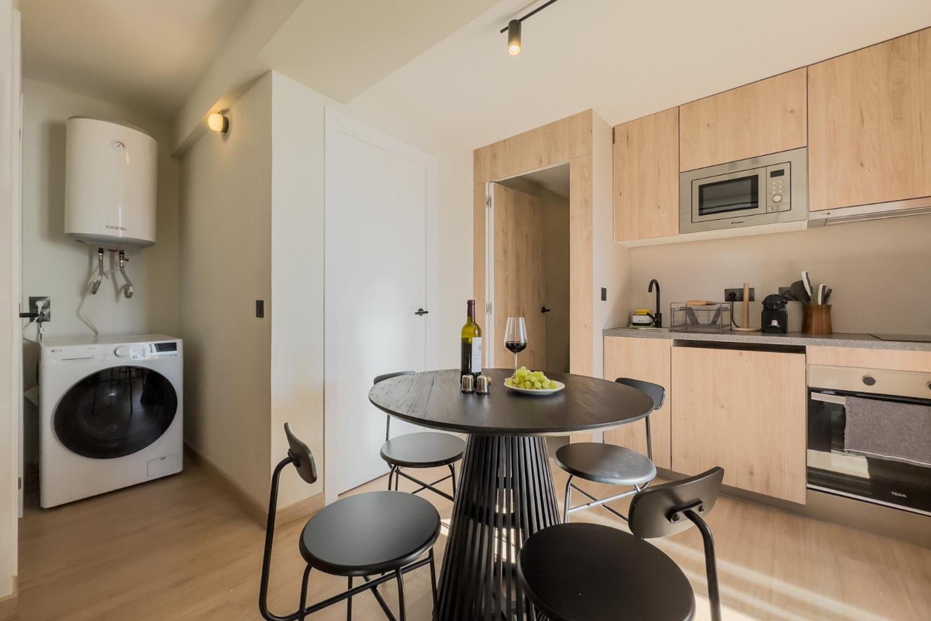 דירות ברצלונה Beautiful & Comfy City Center מראה חיצוני תמונה